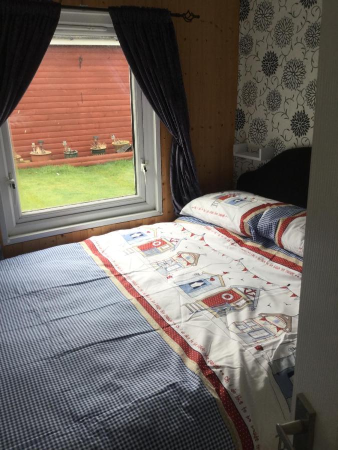 Chalet 82 - Clarach Bay Villa Aberystwyth Esterno foto